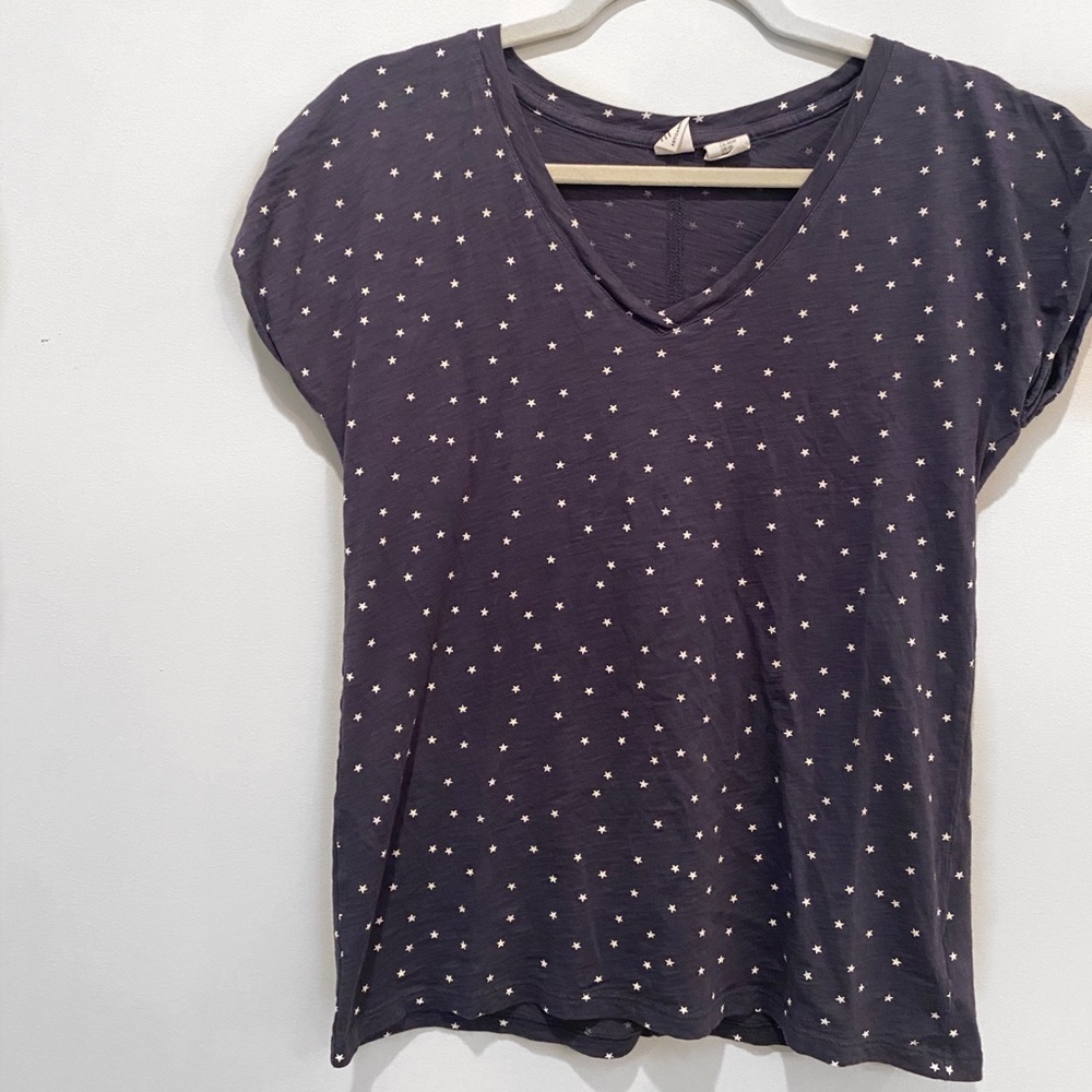 Lightweight Star Tee​​